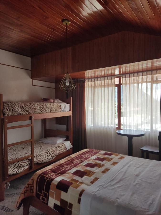 Suzet House Pension Oxapampa Buitenkant foto